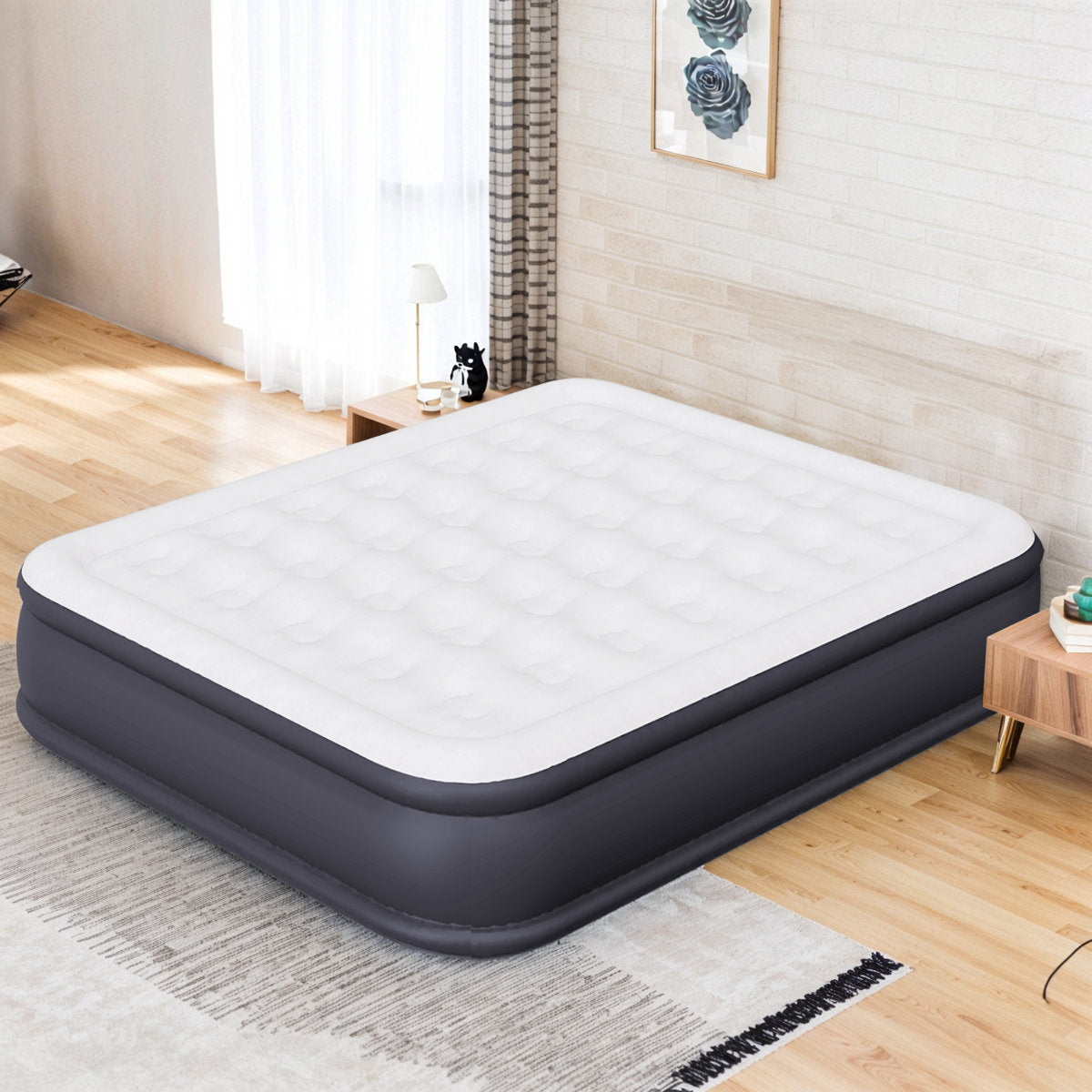 Air Mattress With Built In Pump, 18-Inch Raised Inflatable Blow Up Camping Bed, Self-Inflating Portable Colchones Inflables For Guests, Home, And Travel, 660Lbs Weight Capacity