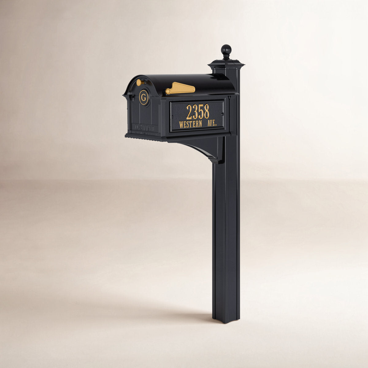 Balmoral Post Mounted Mailbox