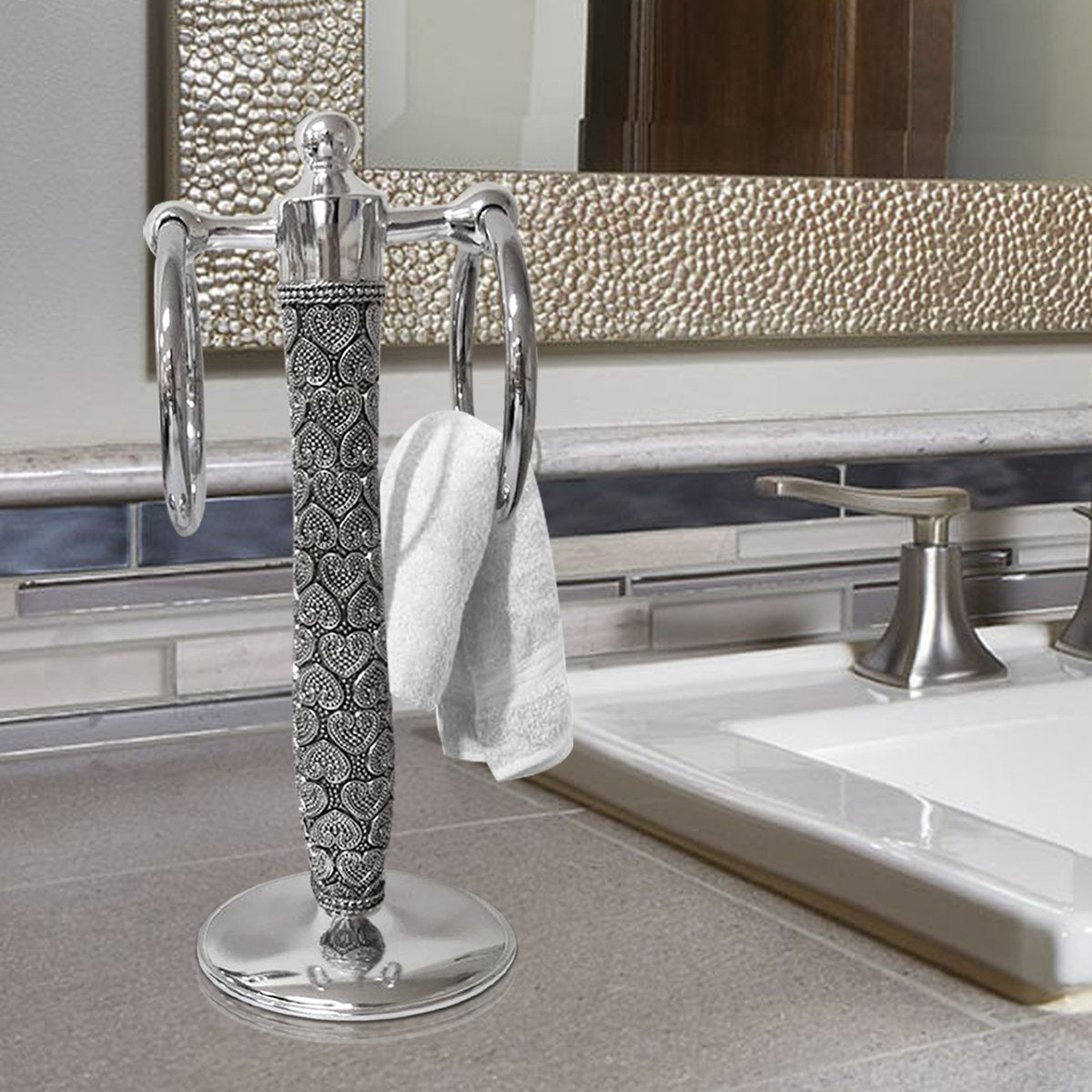 Beaded Heart Towel Ring BHT18H