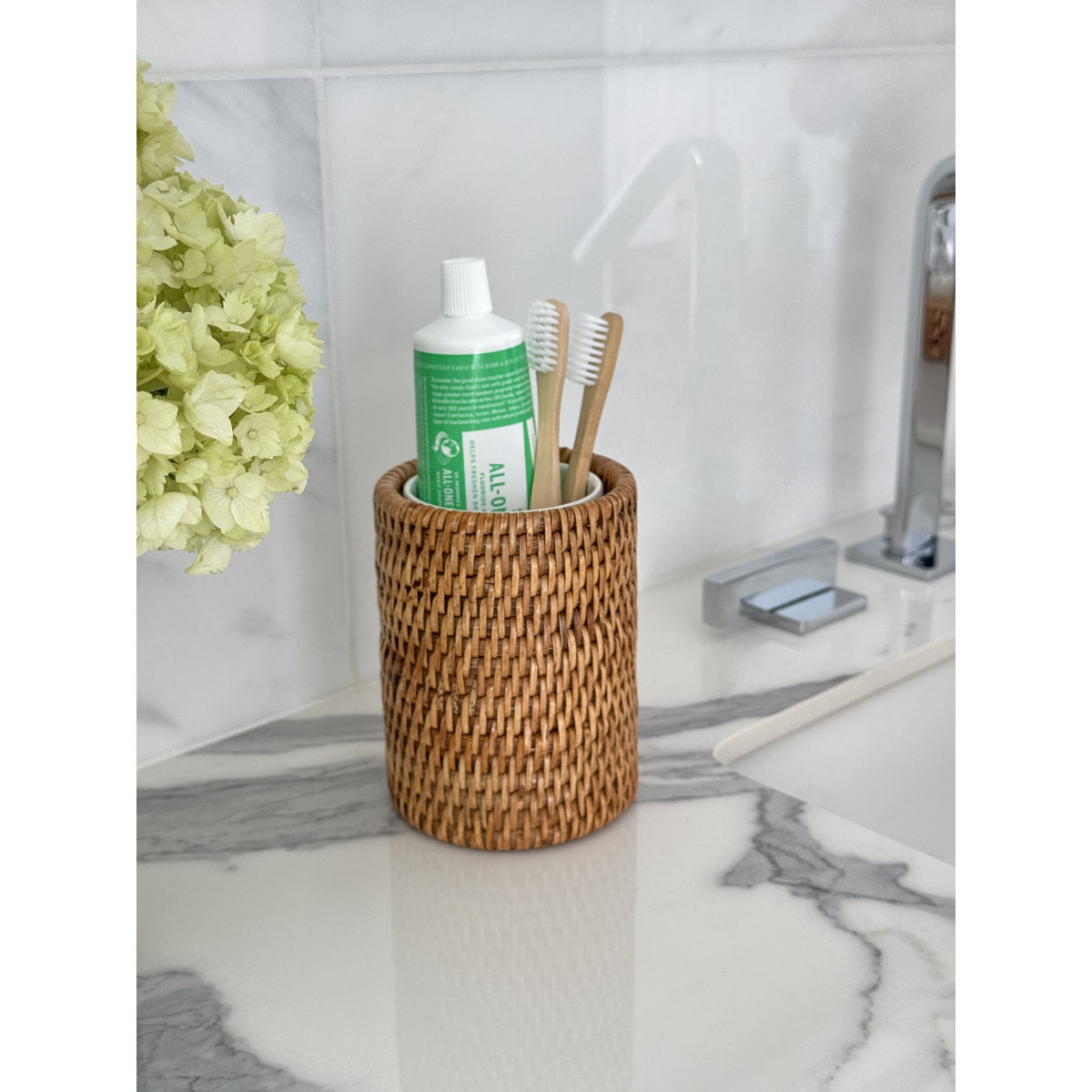 Everard Tumbler