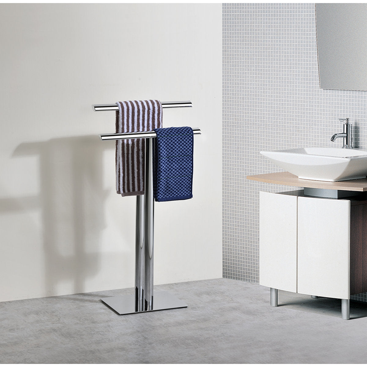 Freestanding Bathroom Towel Rack Stand with Two Chrome Bars and Weighted Base for Hanging Bath Towels and Washcloths in Compact Spaces with Sleek Metal Frame and Vertical Modern Design BS-1532