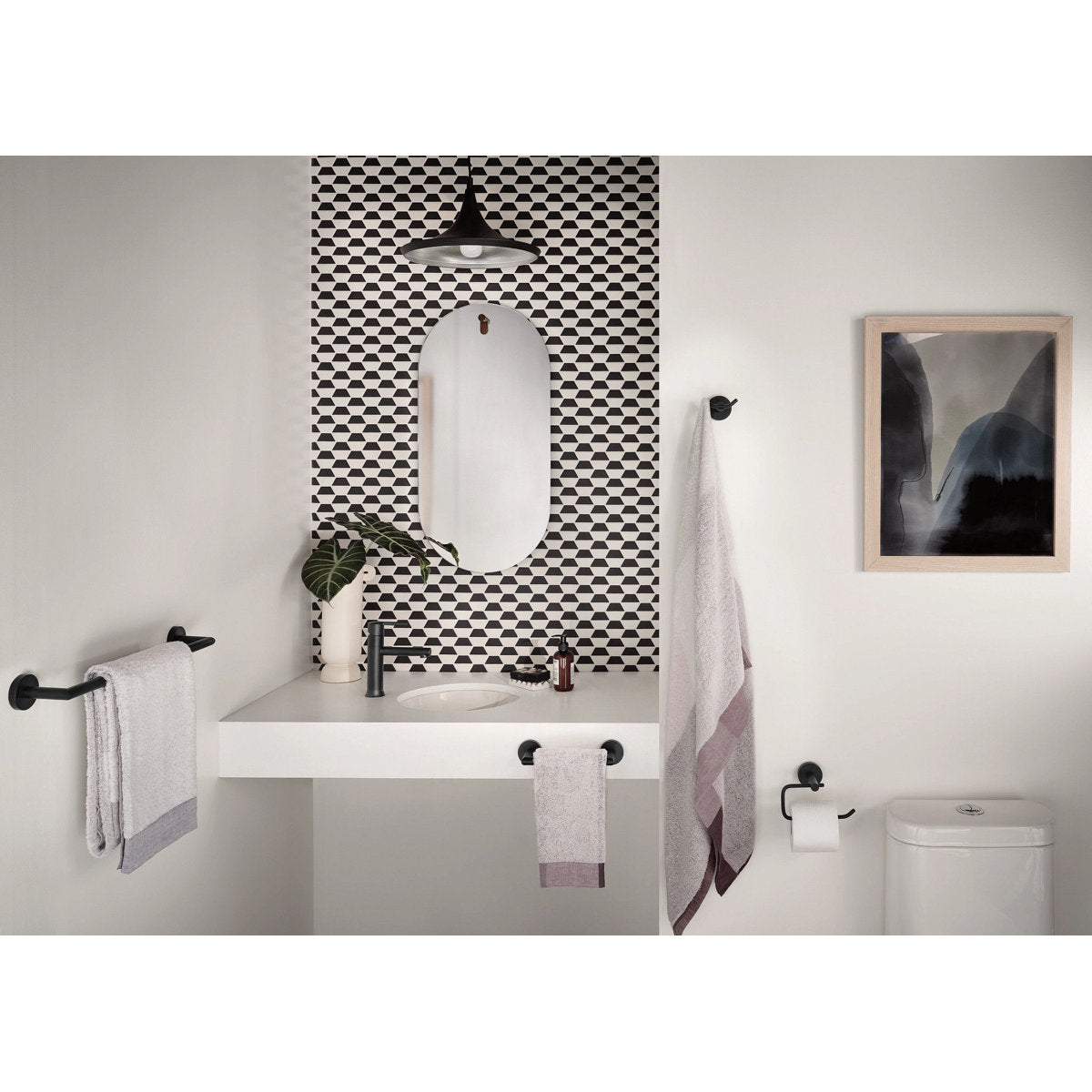 Moen Arlys Hand Towel Bar Y5786BL
