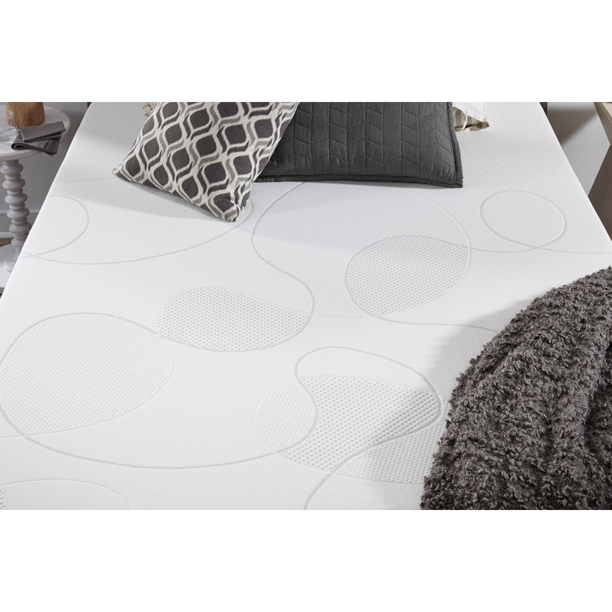 Otero Plush Memory Foam Mattress