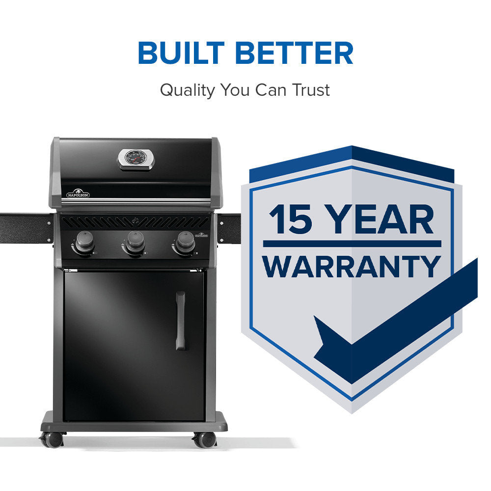 Rogue? 425 3-Burner Grill with Cast Iron Cooking Grids
