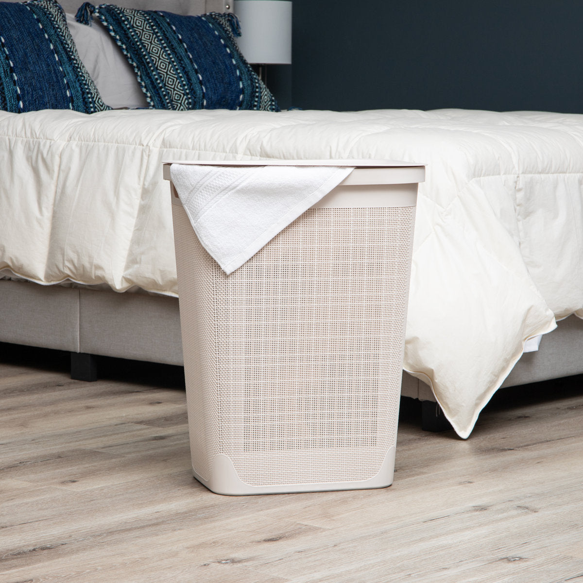 Slim Laundry Hamper, Clothes Basket, Lid, Linen Design, Plastic