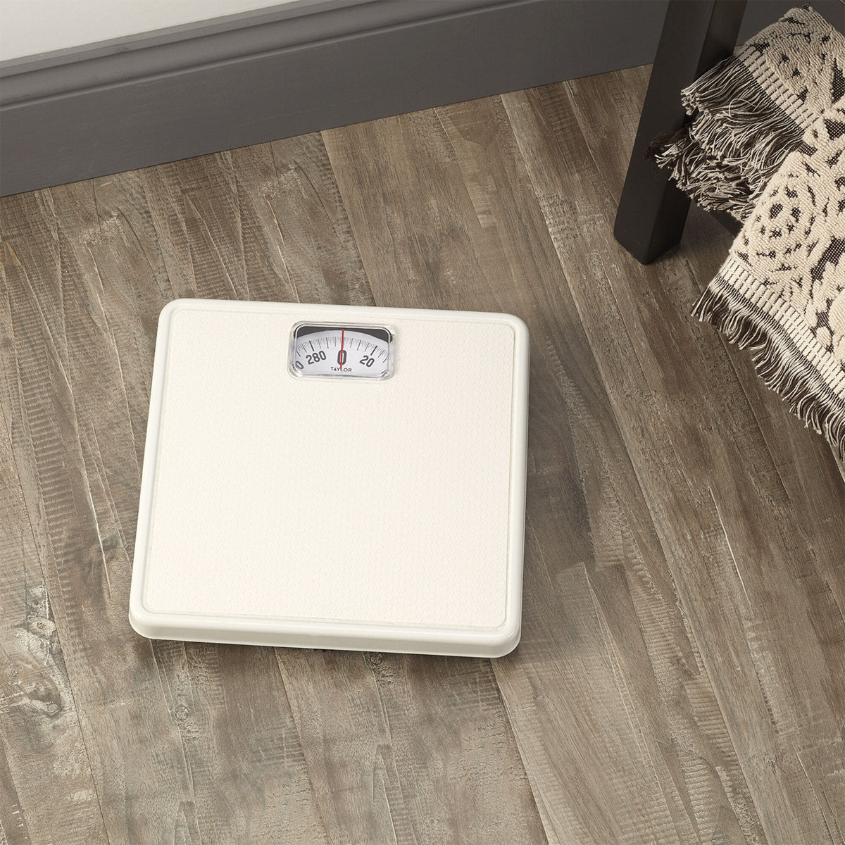Taylor Mechanical Rotating Dial Bath Scale, White