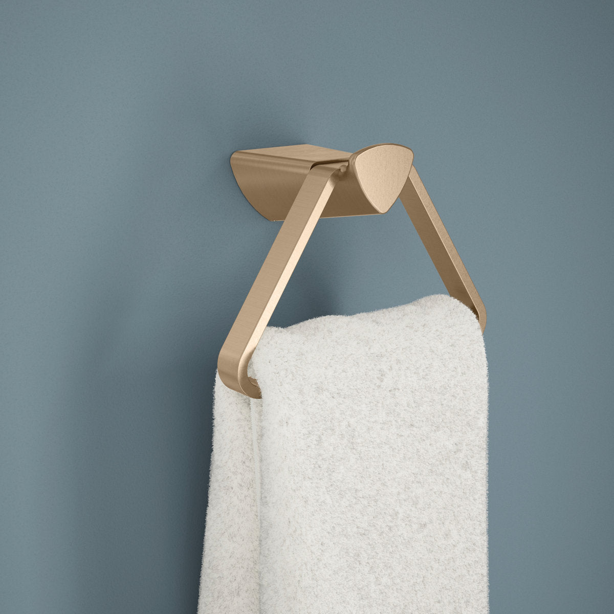 Zura Towel Ring 77446-CZ
