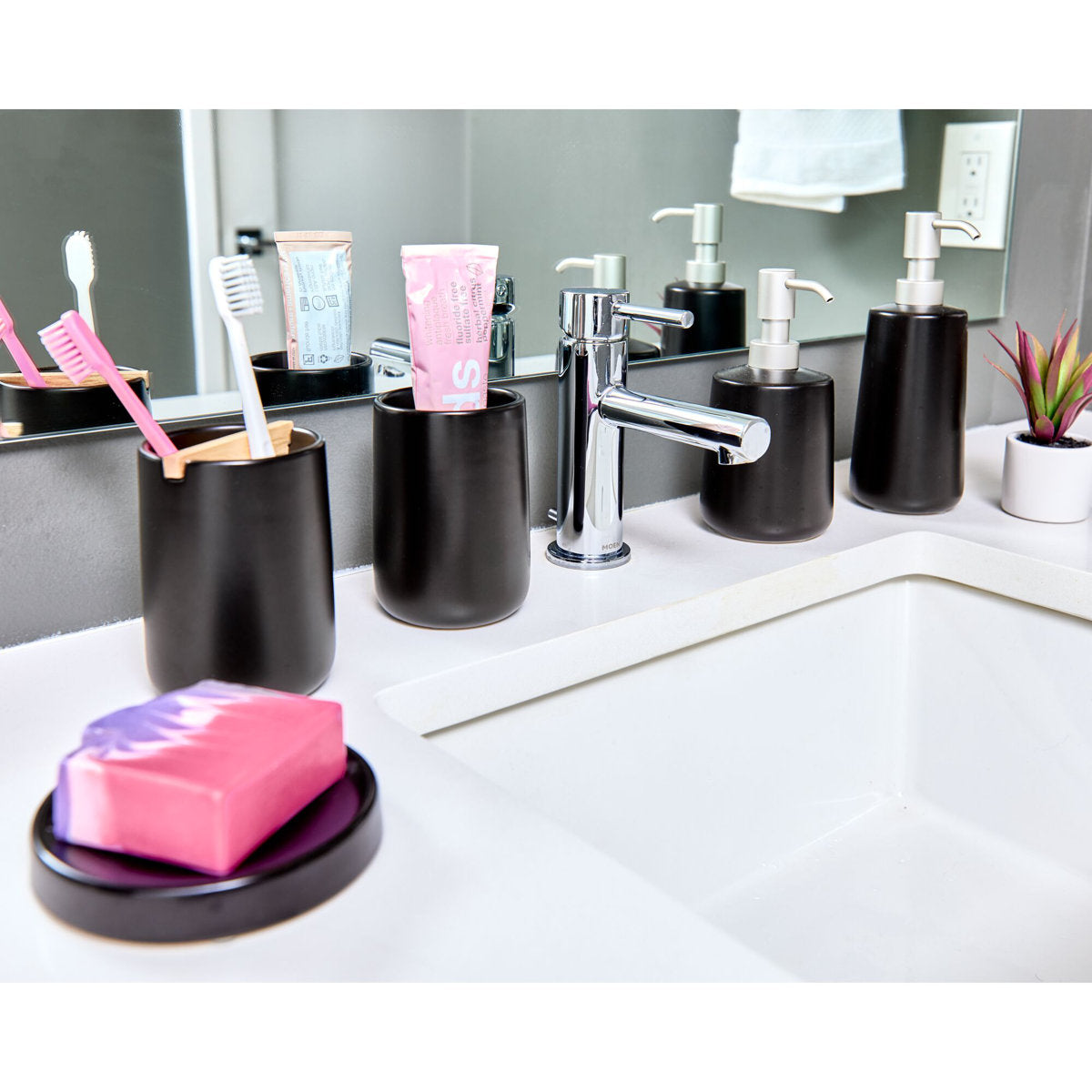 iDesign Eco Vanity Ceramic Soap Dish